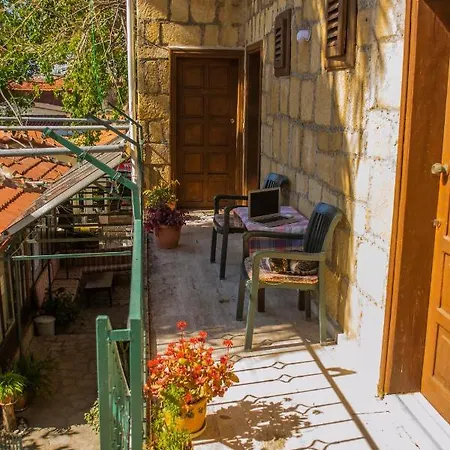 Begonville Πανσιόν