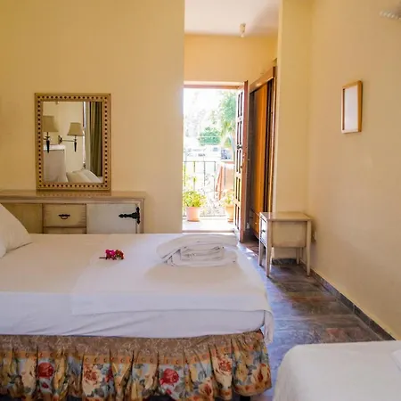 Begonville Maison d'hôtes 2*